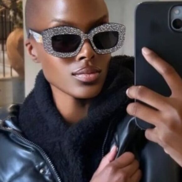 Loewe LW4114IS 90A Sunglasses Navy with Crystal Studs Rectangle Frame main image 10